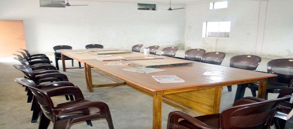 BALDEV SRIDHAR LAW COLLEGE,BHAWARAHA PANDEY RADHEY,GHAZIPUR 	